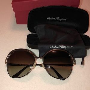 AUTHENTIC Brand new Salvatore Ferragamo Sunglasses